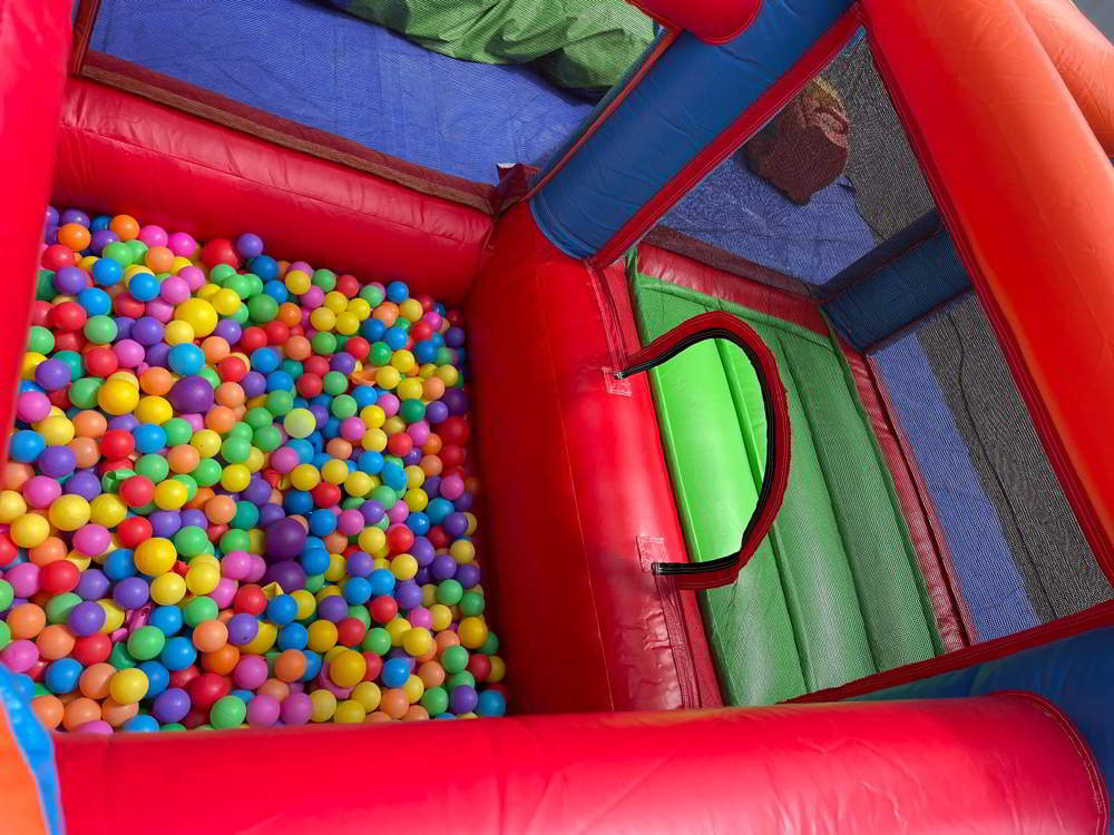 Insuflável Mini Bolas